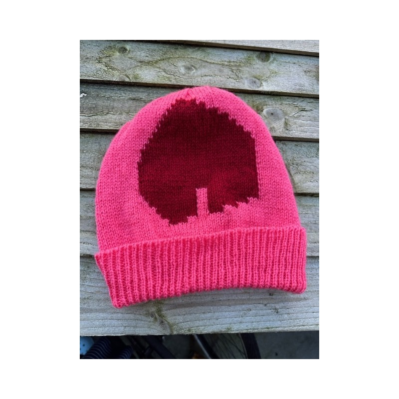 Maggies hat in commercial yarn Maggies hat in commercial yarn